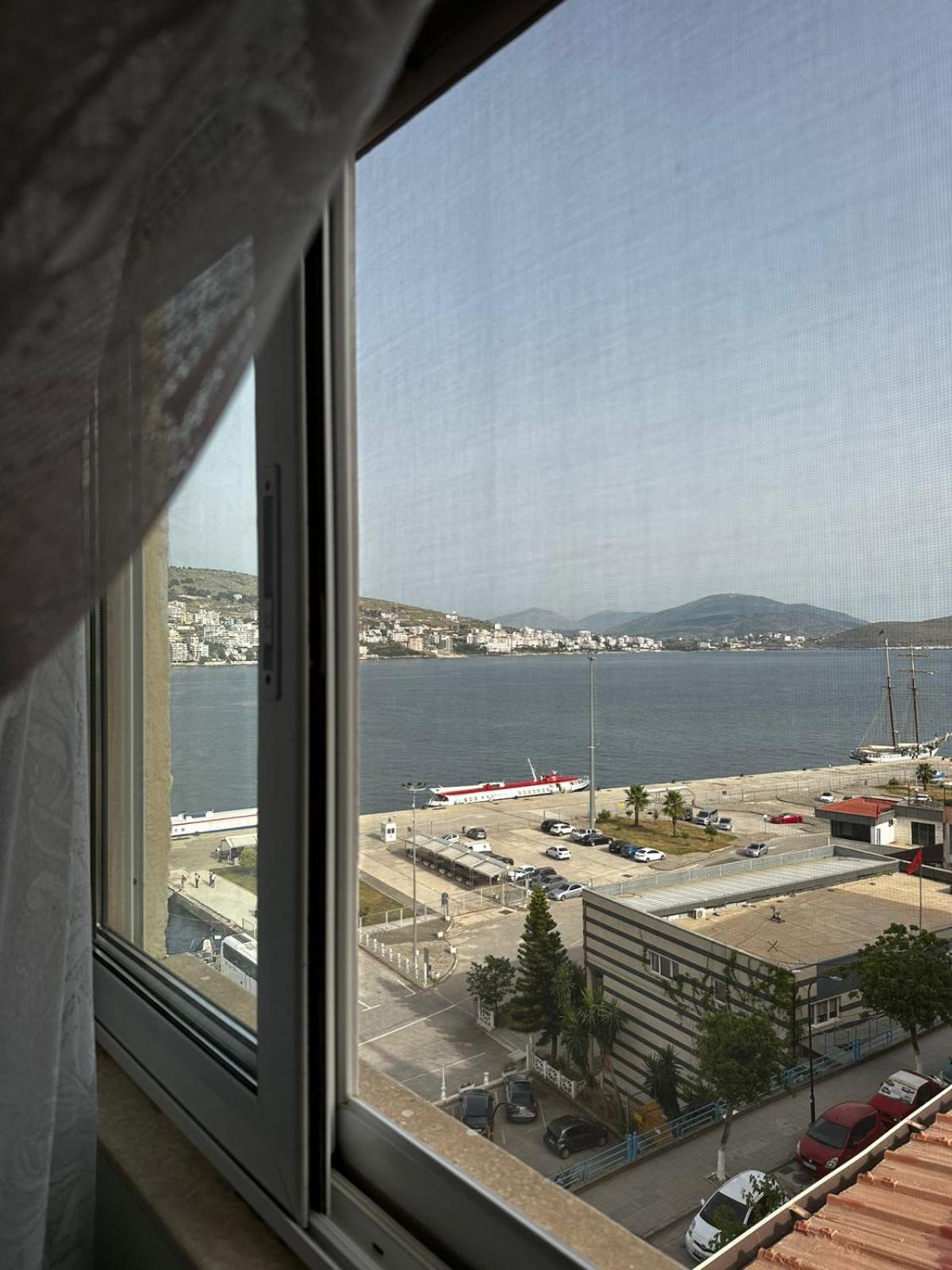 Sea View *